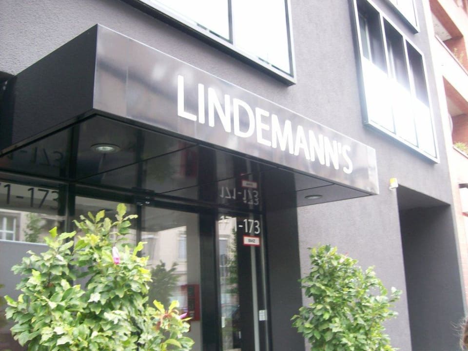 Außenansicht - Hoteleingang Hotel Lindemann's