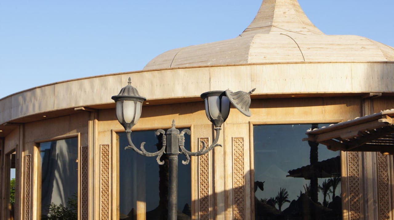 Leer stehende Gebäude Le Jardin Aqua Park Resort