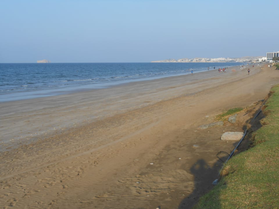 Strand Grand Hyatt Muscat