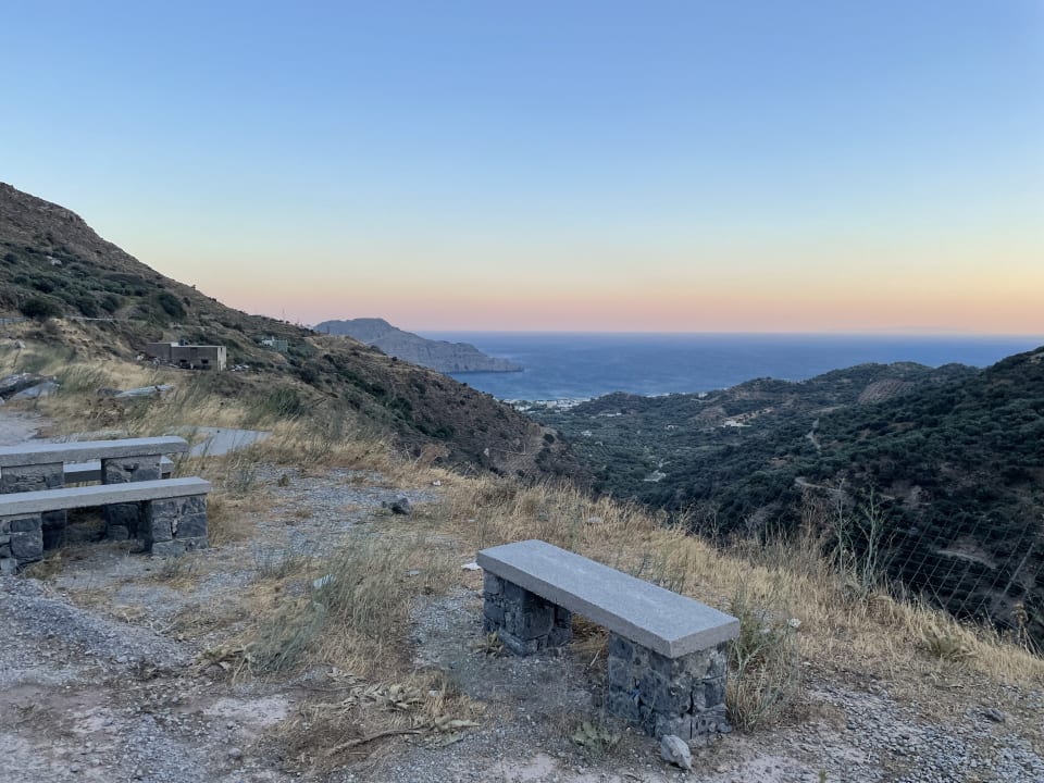 Ausblick Alianthos Garden Hotel