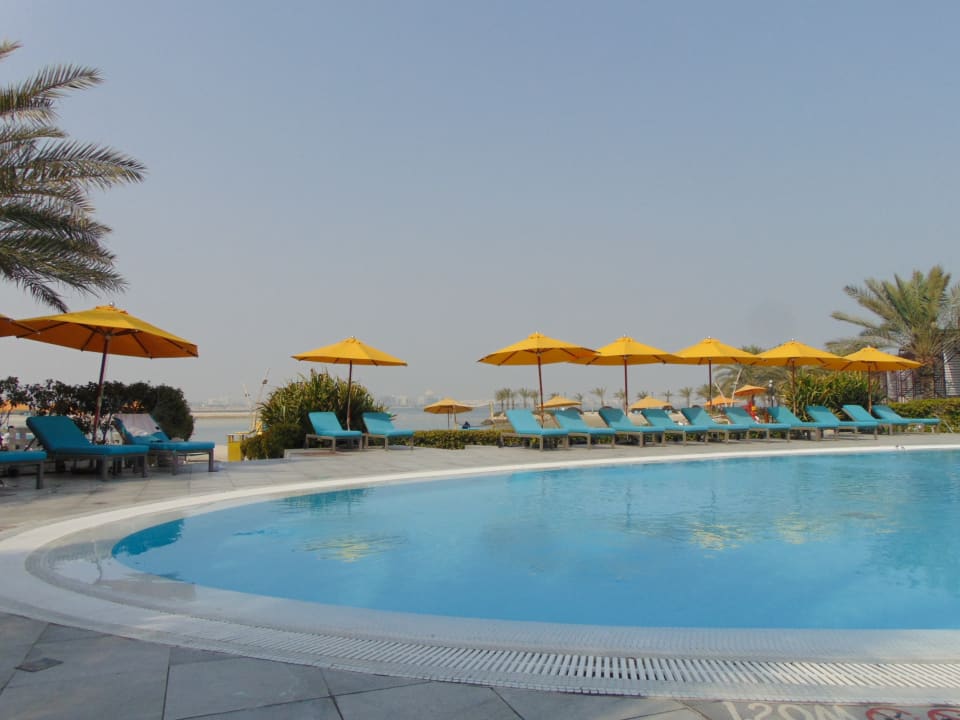 Pool The Art Hotel & Resort