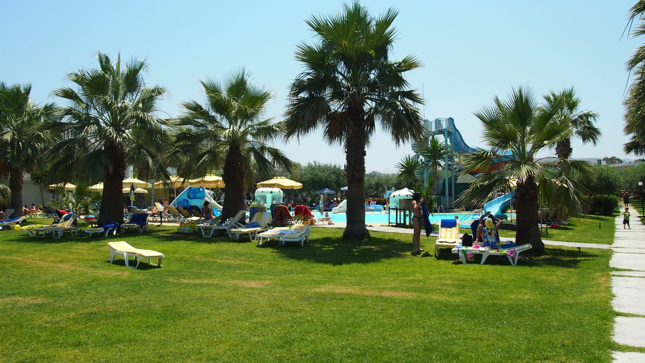 Widok na trzeci basen TUI KIDS CLUB Alex Beach