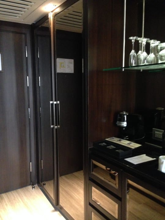 Schränke The Landmark Bangkok