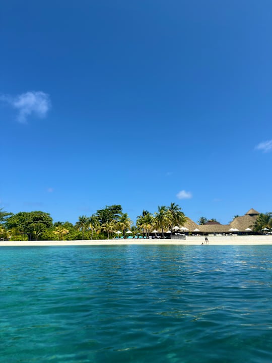 Strand Kuredu Island Resort & Spa