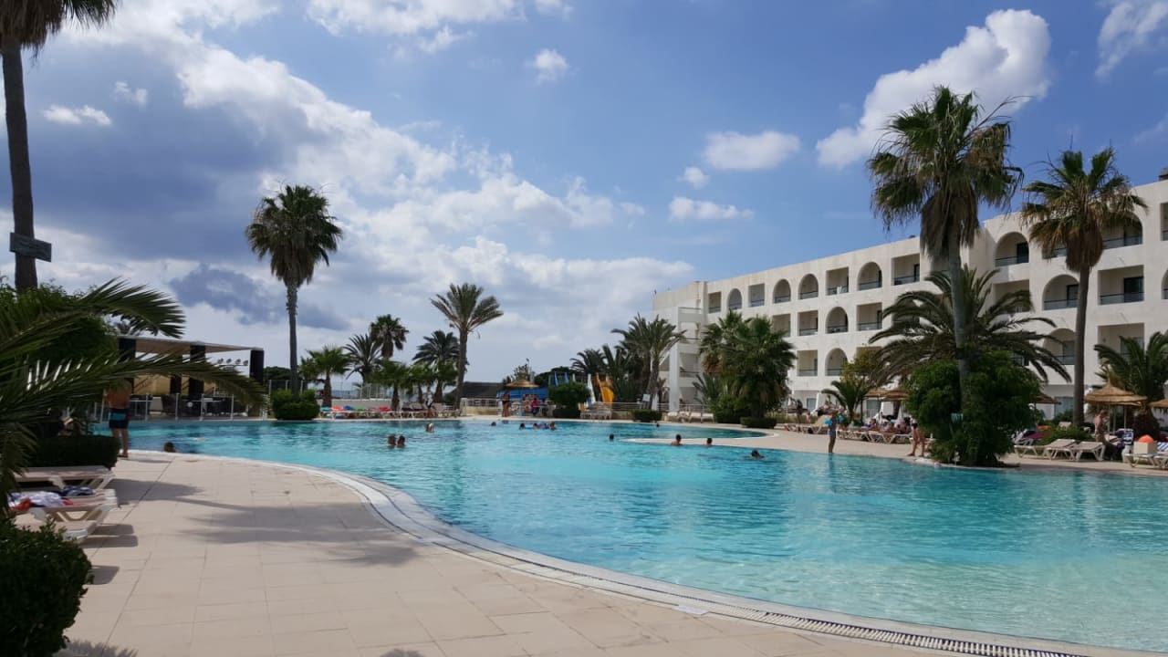 Pool Nozha Beach Resort & Spa