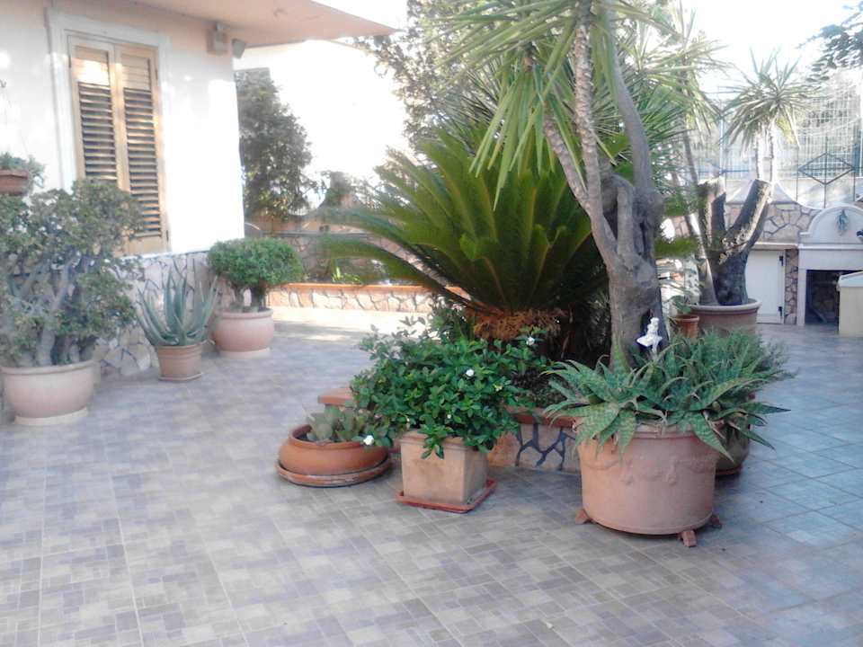 Giadino bbmilazzo-guesthouse