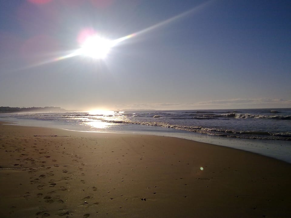 Kilometer langer Sandstrand Miramare Queen Hotel