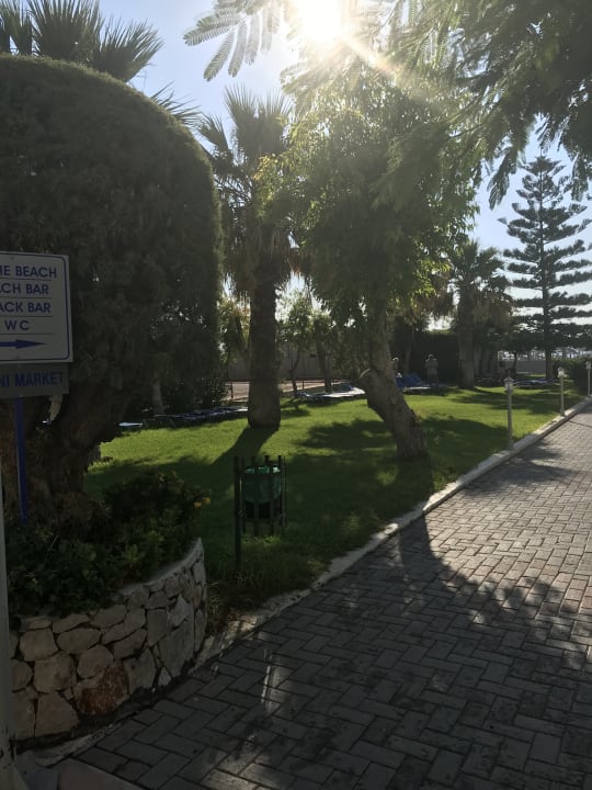 Gartenanlage Olympos Beach Hotel