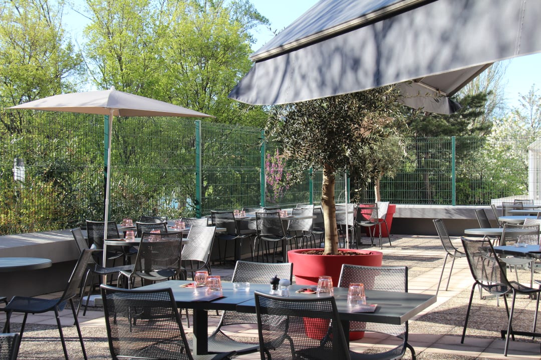 Gastro ibis Lyon Gerland Musée des Confluences