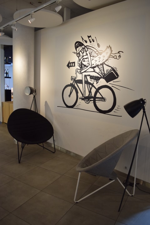 Sitzbereich in der Lobby ibis Styles Budapest City