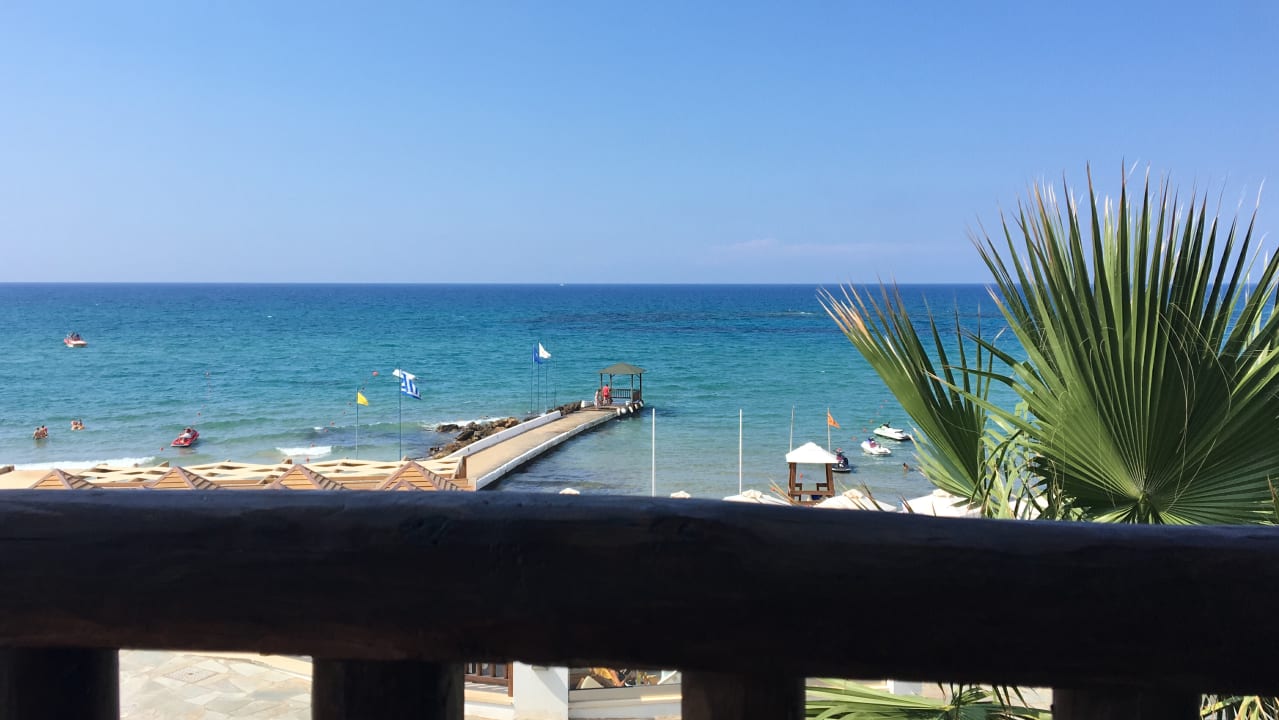Ausblick Alexander Beach Hotel & Village Resort