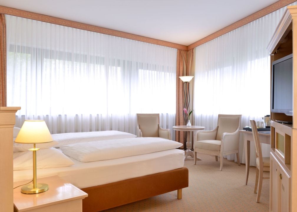 Zimmer Hollywood Media Hotel