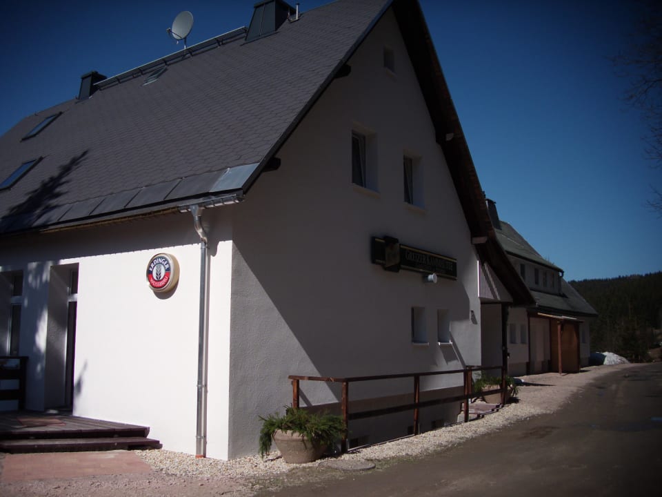 Ansicht Gebäude Greizer Kammhütte Gaststätte & Pension