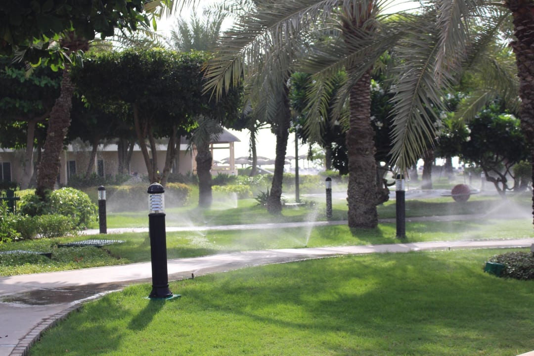 Gartenanlage Fujairah Rotana Resort & Spa