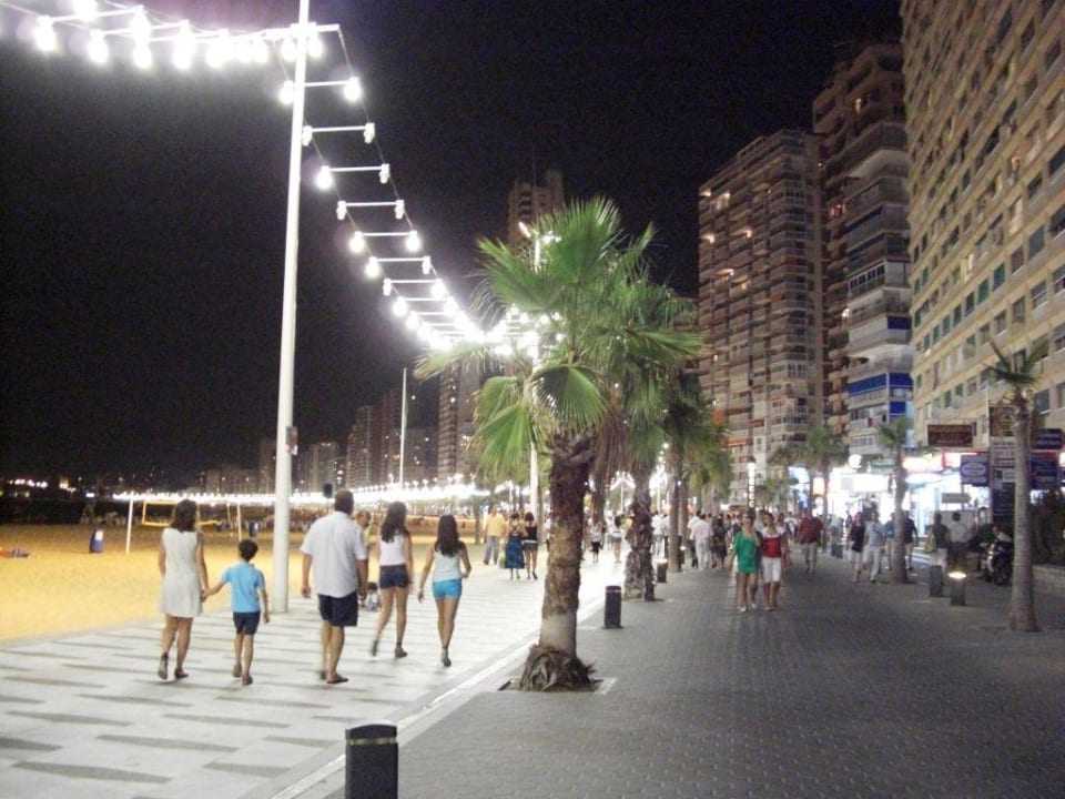 Strandpromenade Hotel Benidorm East by Pierre & Vacances