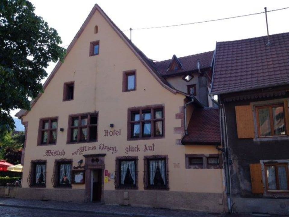 Eingang zum Hotel/Restaurant Hotel Wistub Aux Mines d'Argents