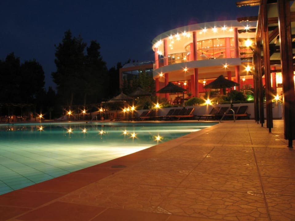 Abendstimmung Alia Palace