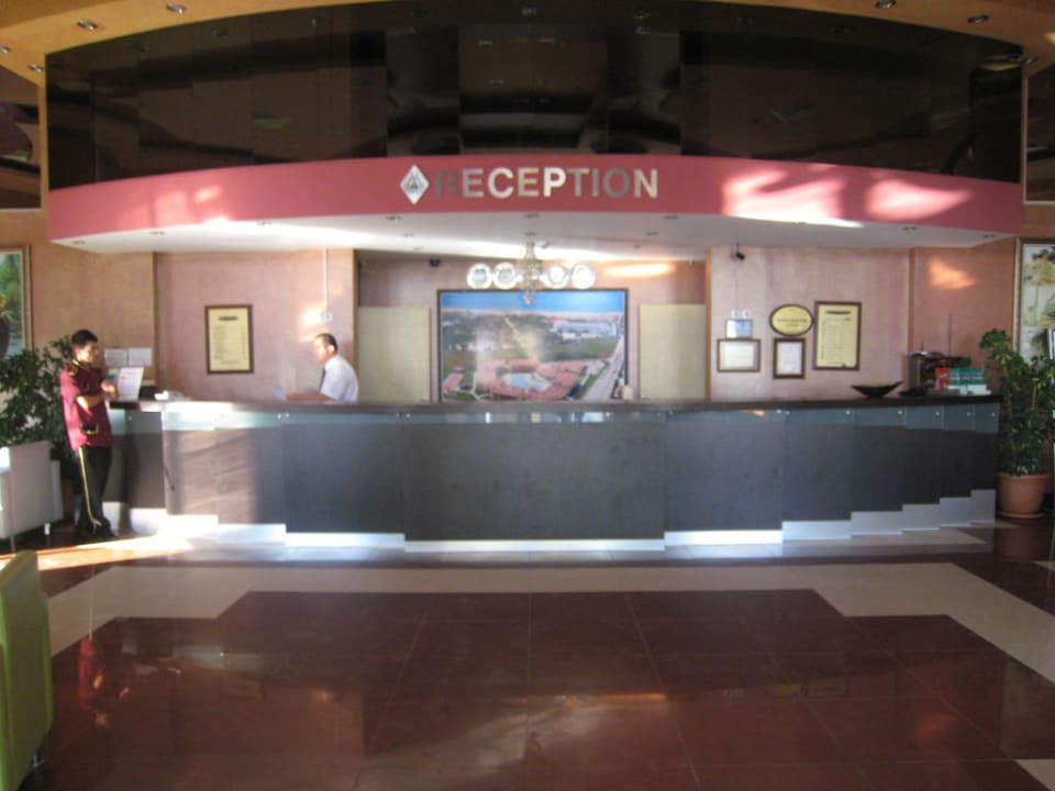 Rezeption Hotel Orfeus Park