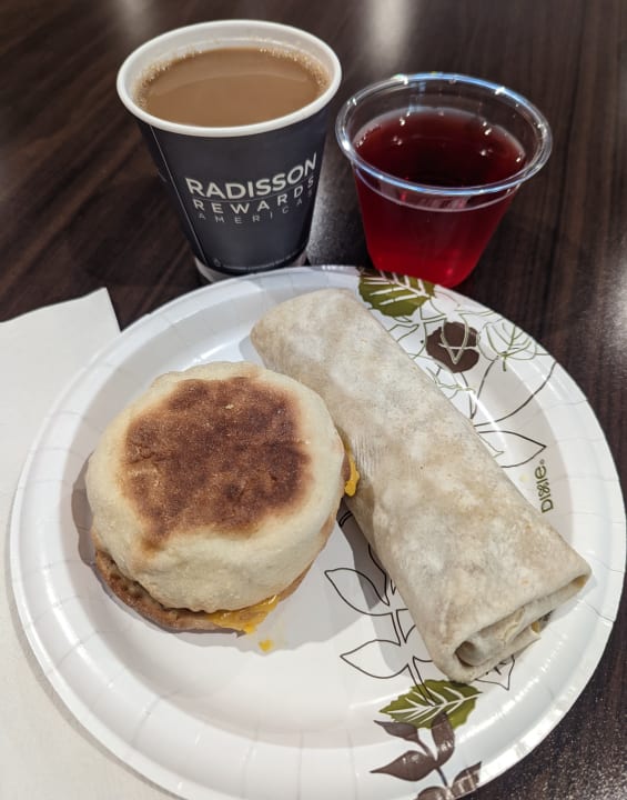 Gastro Country Inn & Suites by Radisson, Seattle-Tacoma International Airport, WA