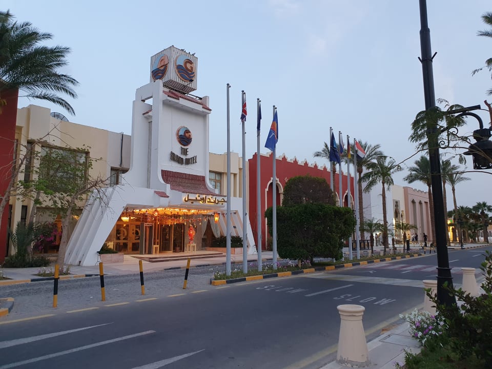 Außenansicht The Grand Hotel Hurghada