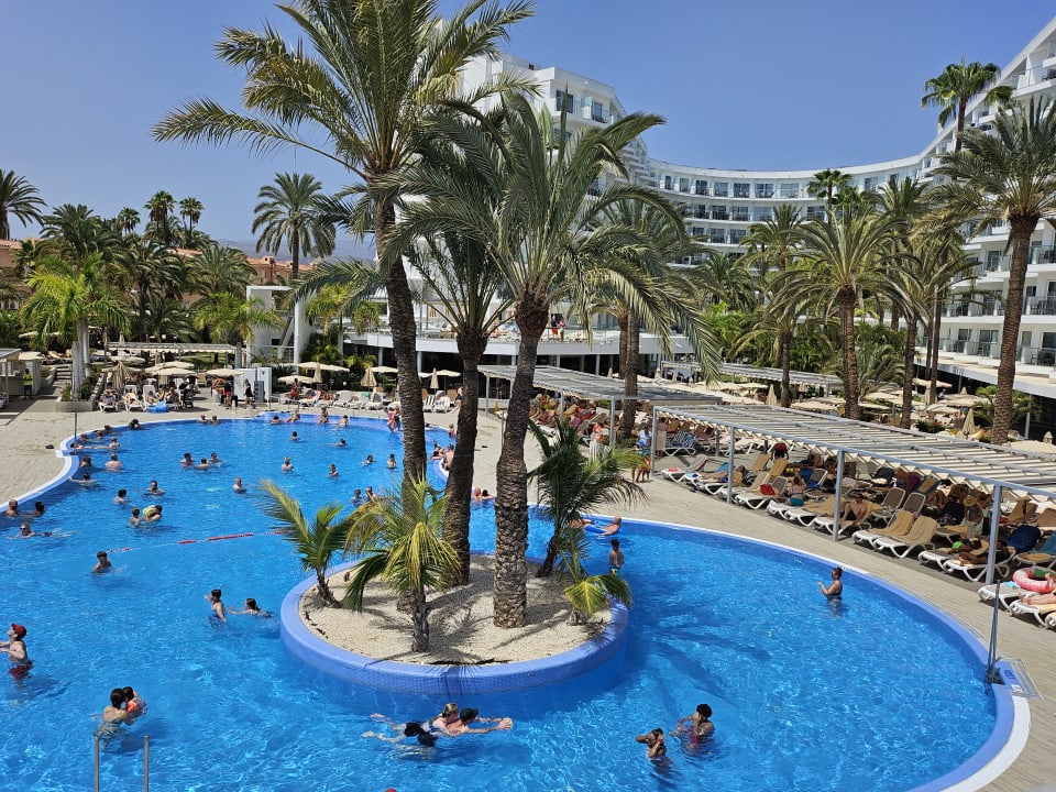 Pool Hotel Riu Papayas