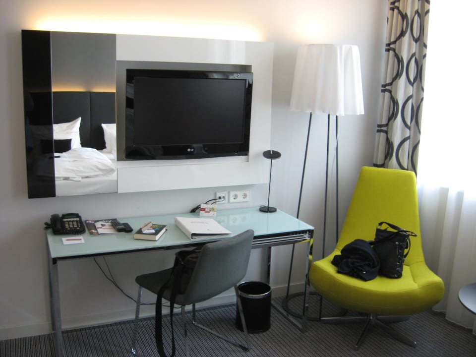 Schlafzimmer Vienna House by Wyndham Andel's Berlin