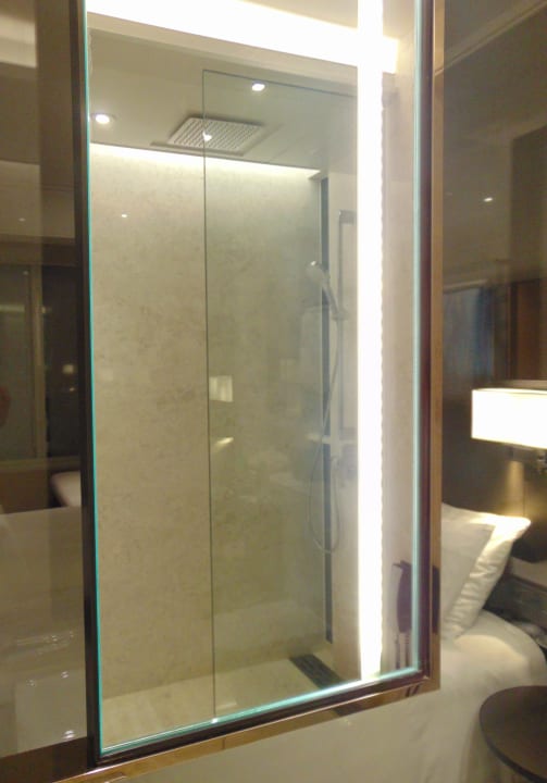 Zimmer Harbour Grand Kowloon