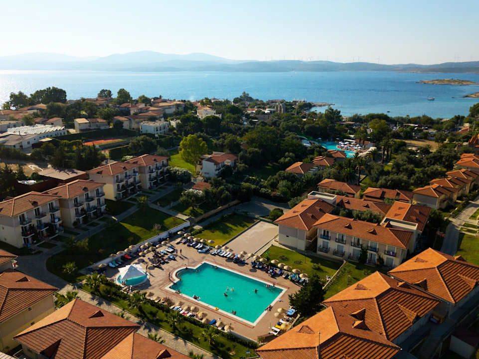 Pool Club Resort Atlantis