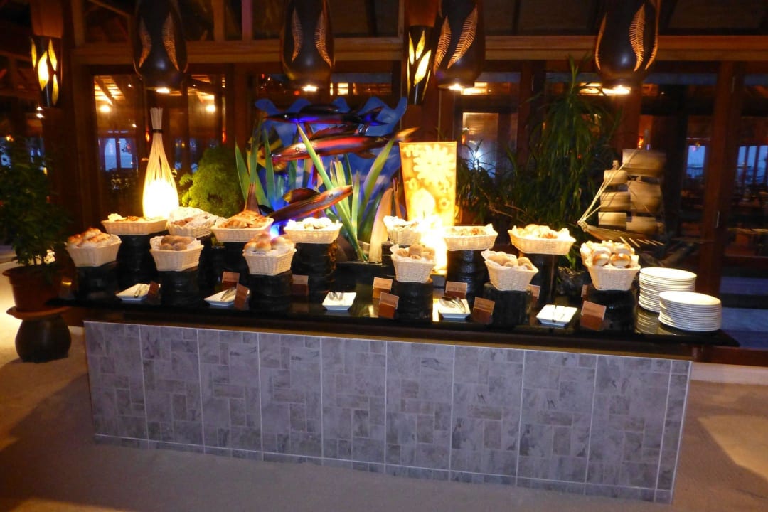 Frühstücksbuffet Vilamendhoo Island Resort & Spa