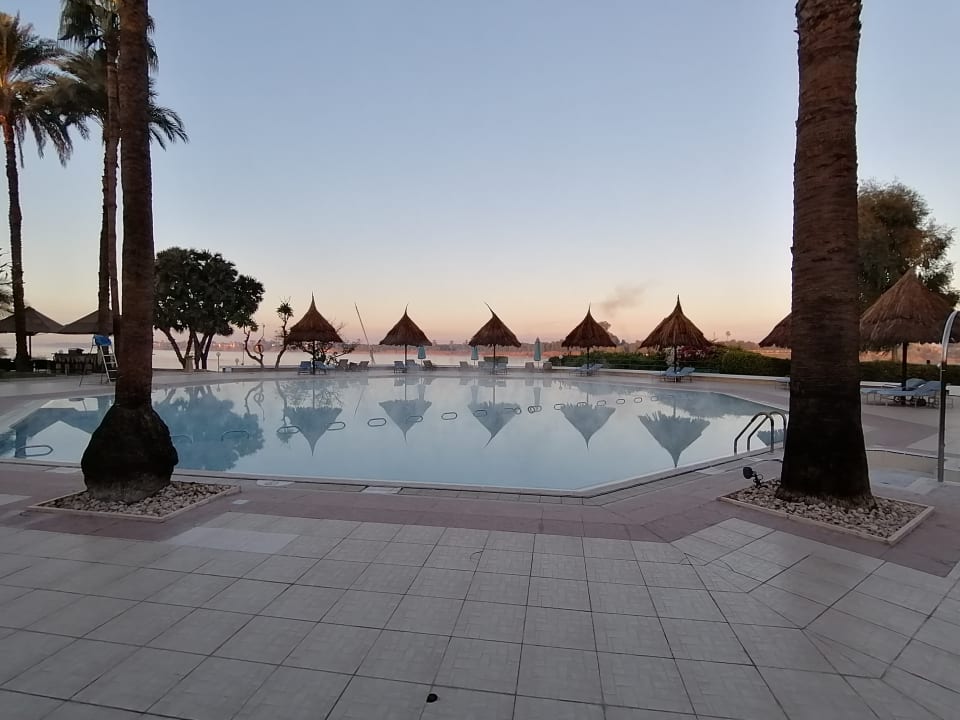 Pool Jolie Ville Kings Island Luxor