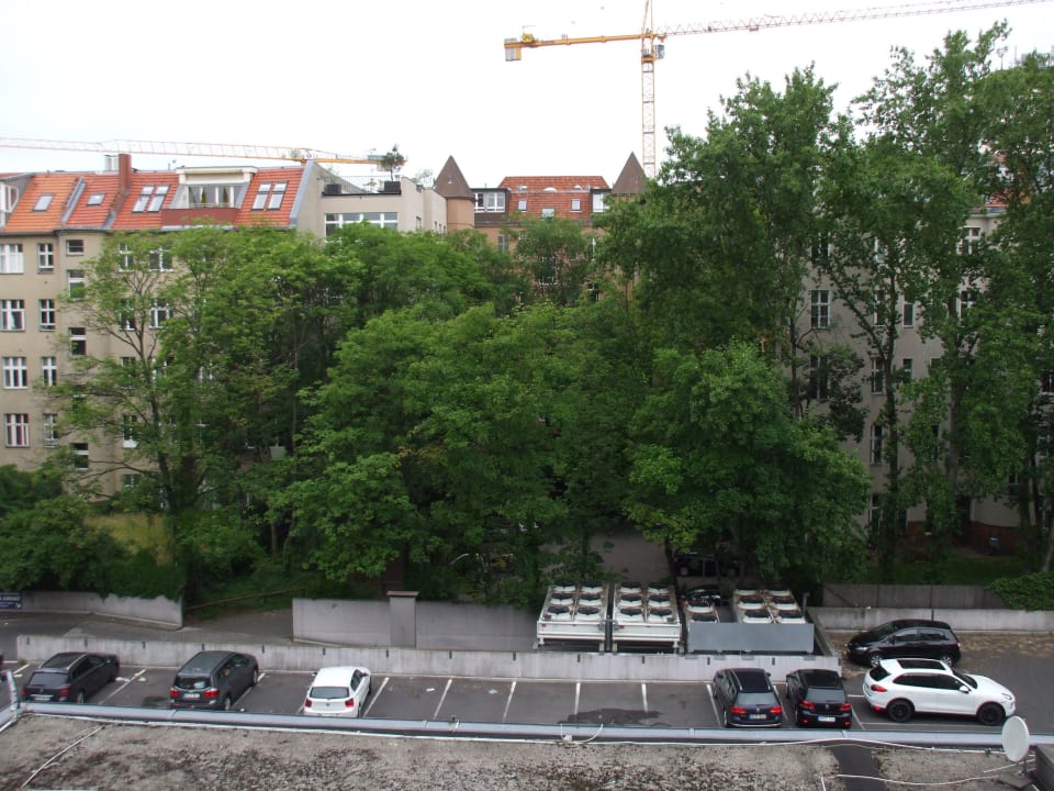Triste Aussicht zum Innenhof Hotel Chateau Kurfürstendamm