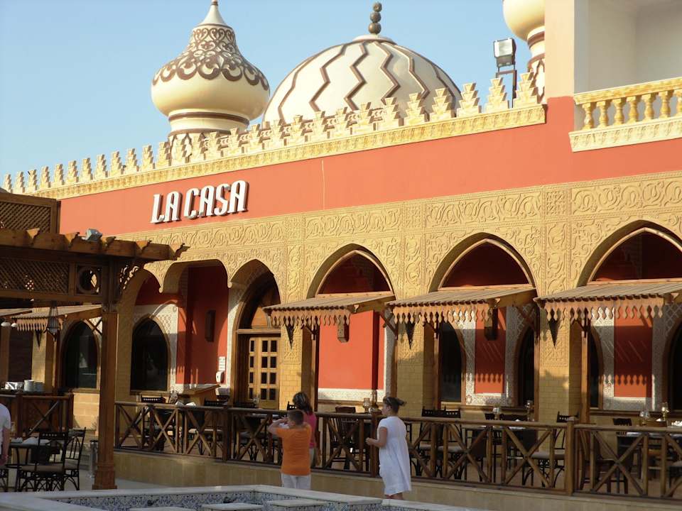 Italiener Pickalbatros Alf Leila Wa Leila Resort - Neverland Hurghada