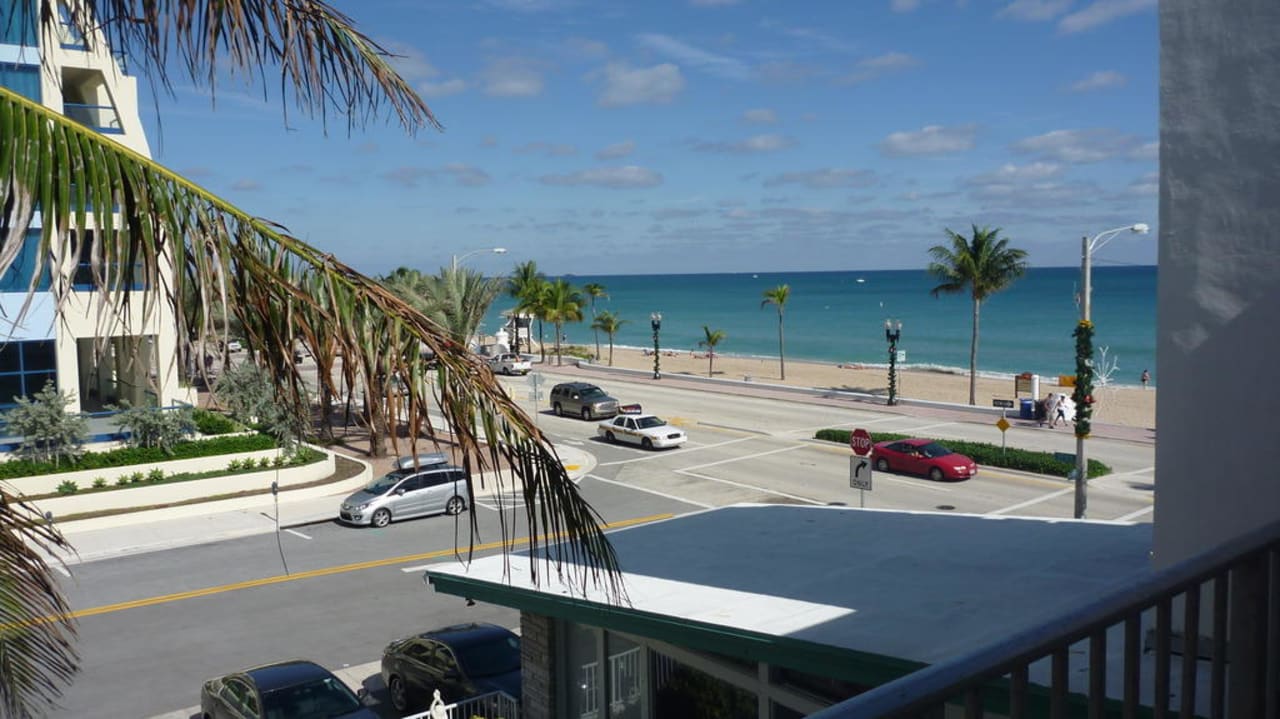 Sicht von der Zimmertüre aus Hotel Tropic Cay Beach Resort