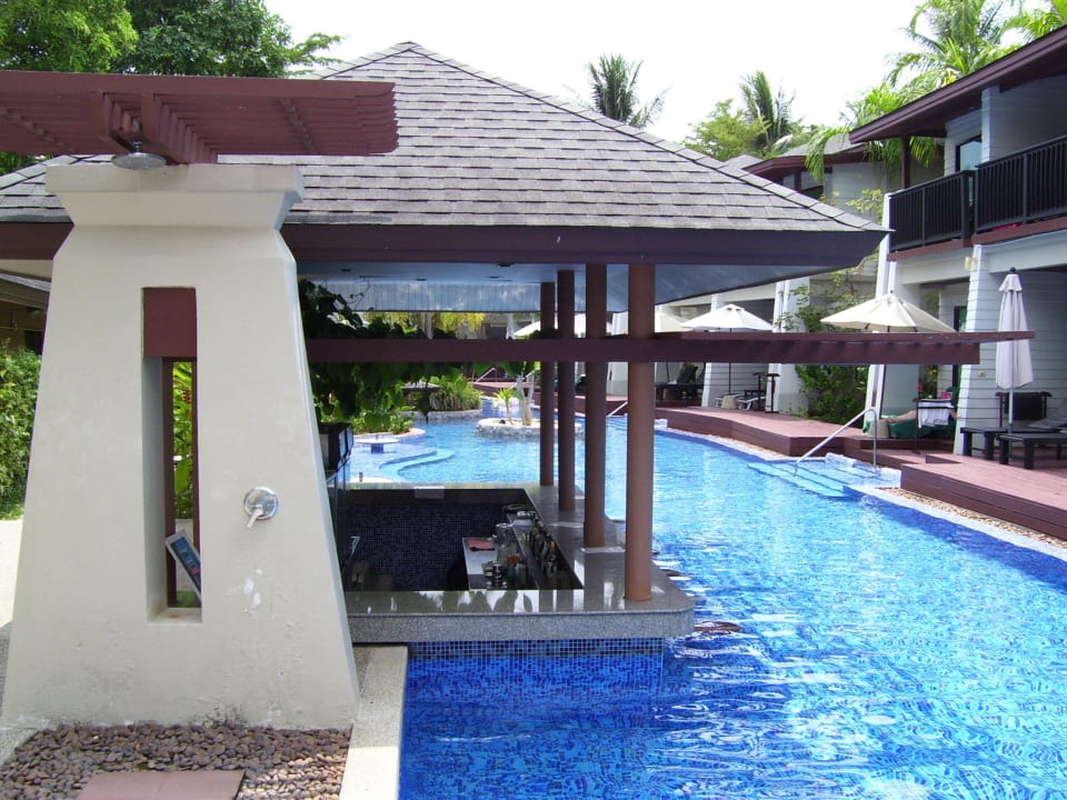 Poolbar La Flora Khao Lak