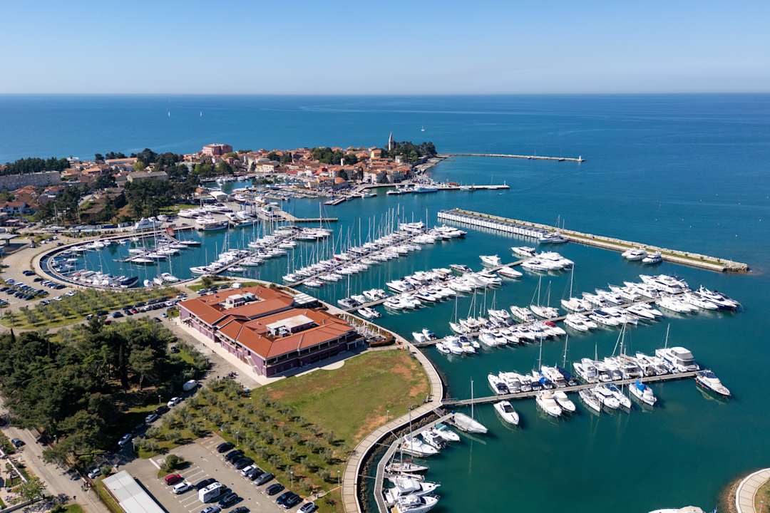 Außenansicht Hotel Nautica