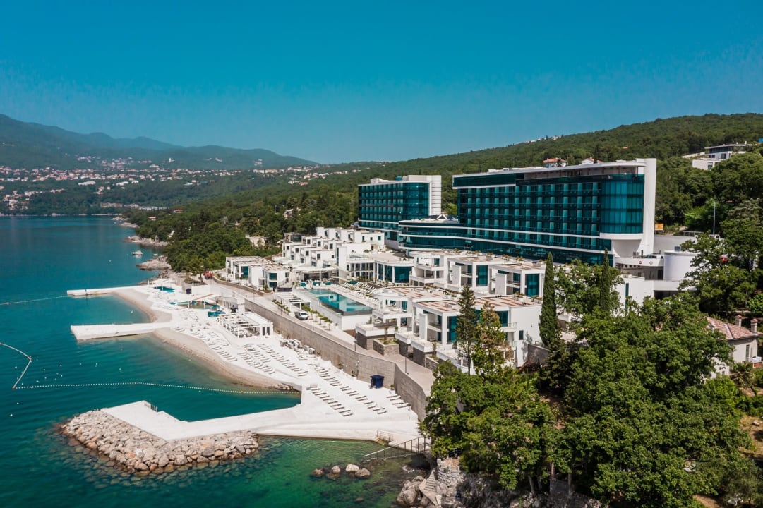Außenansicht Hilton Rijeka Costabella Beach Resort And Spa