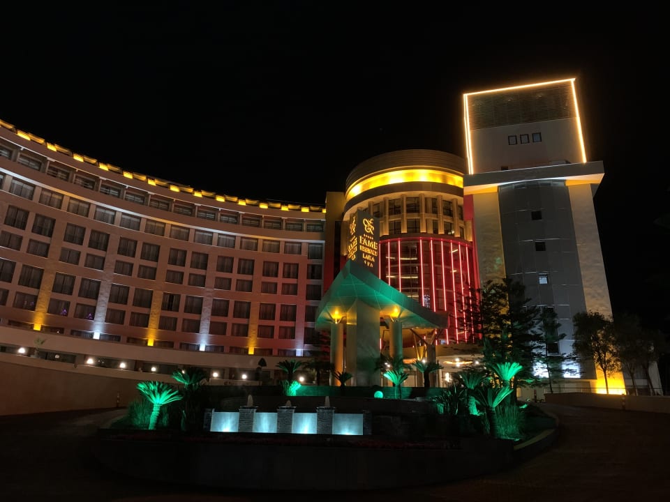 Außenansicht Fame Residence Lara & Spa