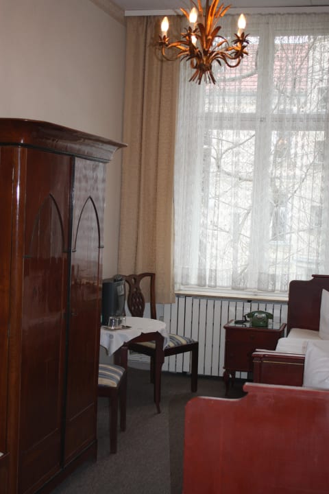 Zimmer11 Hotel Pension Columbus