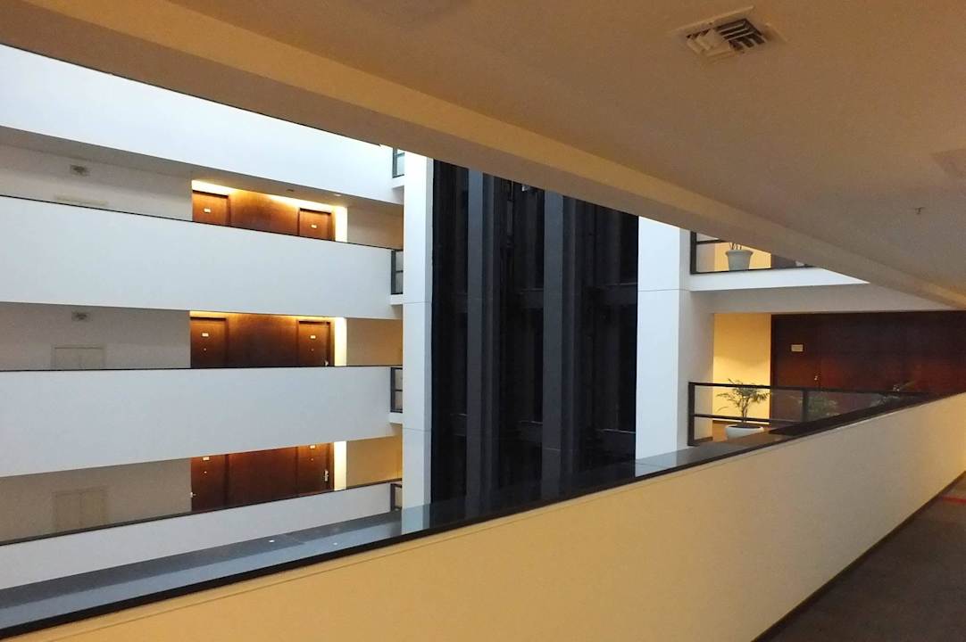 Коридор в отеле Hotel Four Points by Sheraton Montevideo