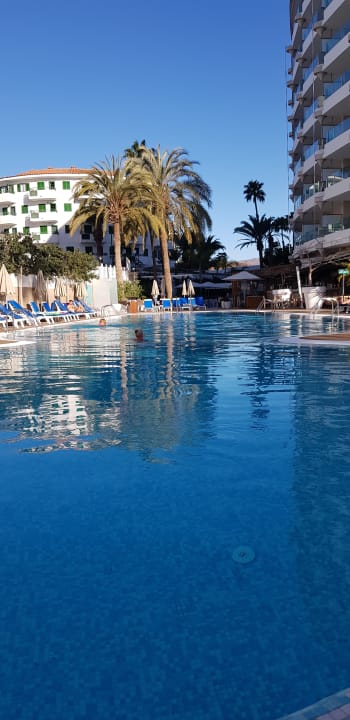 Pool Bull Escorial & Spa