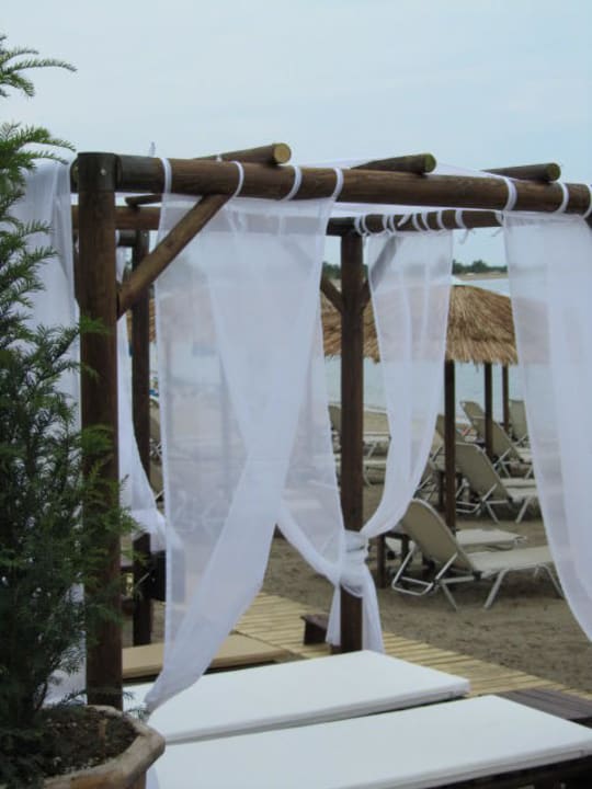 Strand in Psakoudia Haus des Gartens / Pension Nikos