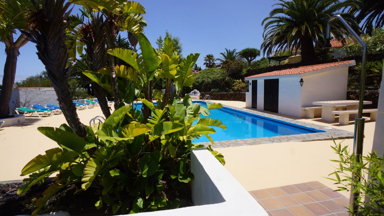 Pool Apartamentos Miranda