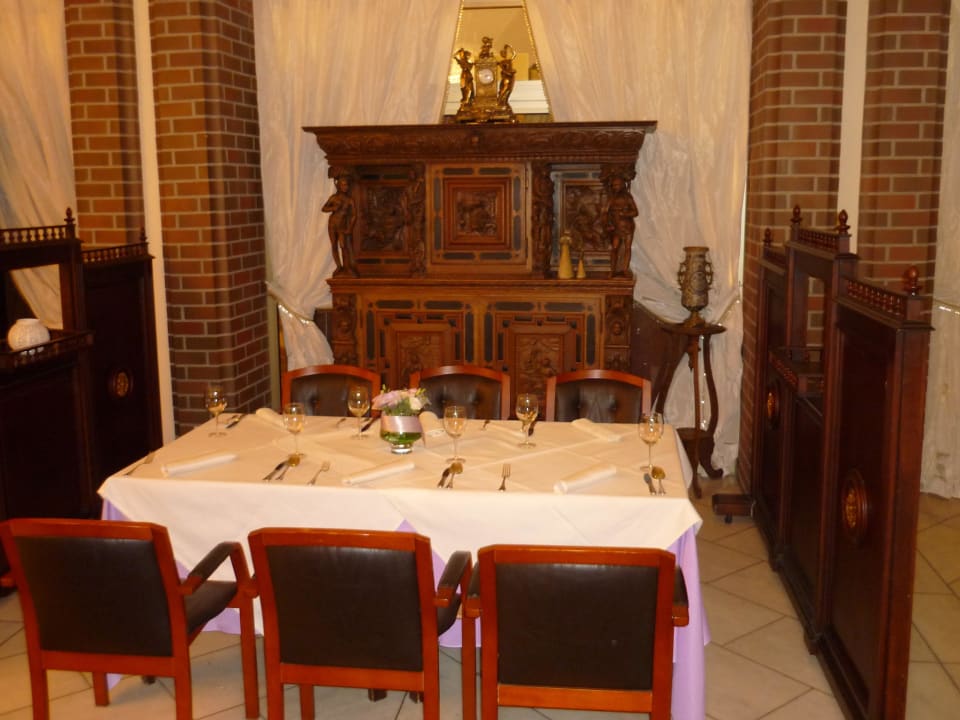 Sitzecke Speiseraum Hotel Jana Pawła II