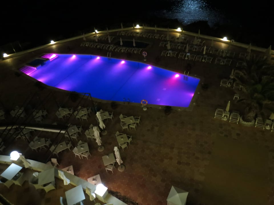 Pool und Liegen aussen Grupotel Aguait Resort & Spa - Adults only