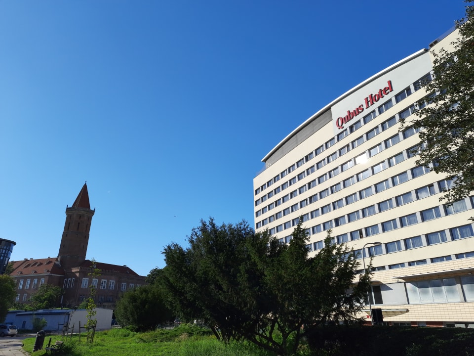 Außenansicht Qubus Hotel Legnica