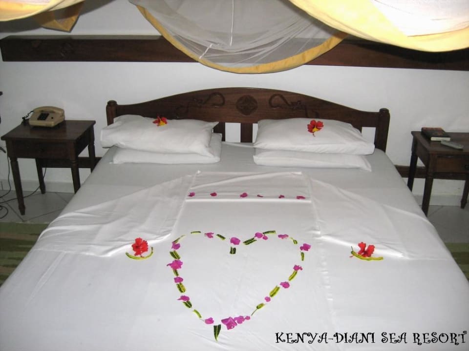 Bett Diani Sea Resort