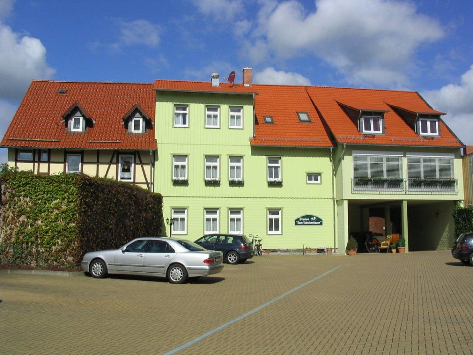 Pension - Hofansicht Garni Pension zum Kutschenbauer