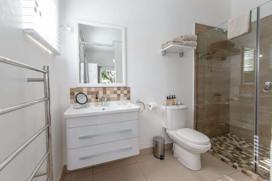 Zimmer Ballinderry, The Robertson Guest House