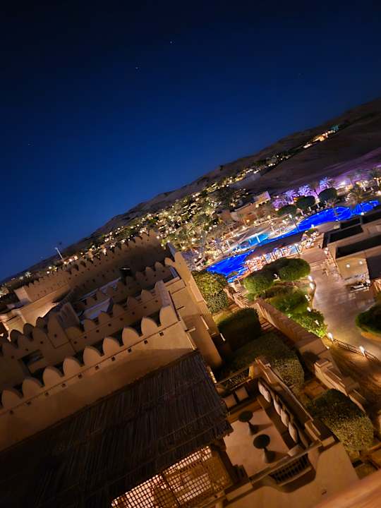 Ausblick Qasr Al Sarab Desert Resort by Anantara