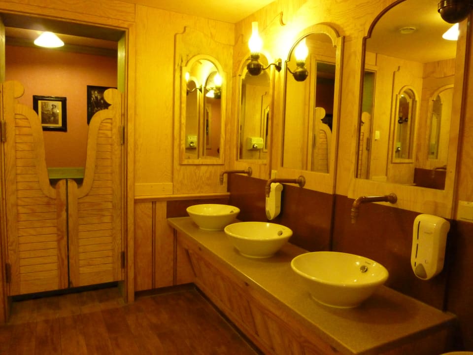 Waschräume für Ladies Tipi Town Europa-Park